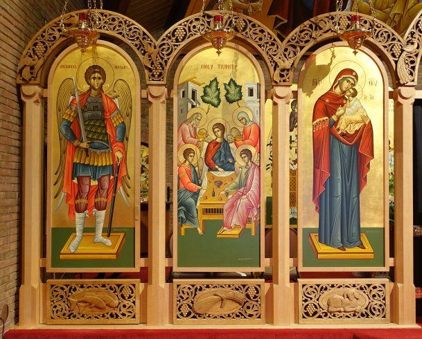 iconostasis left.jpg