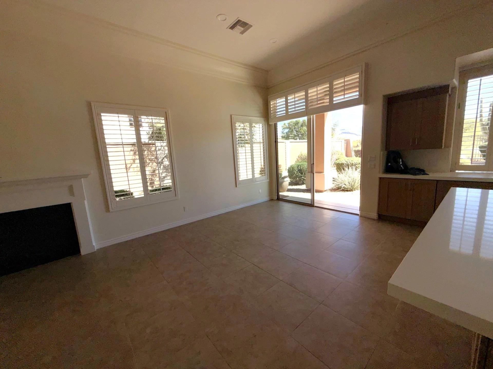 Dining & Kitchen Before