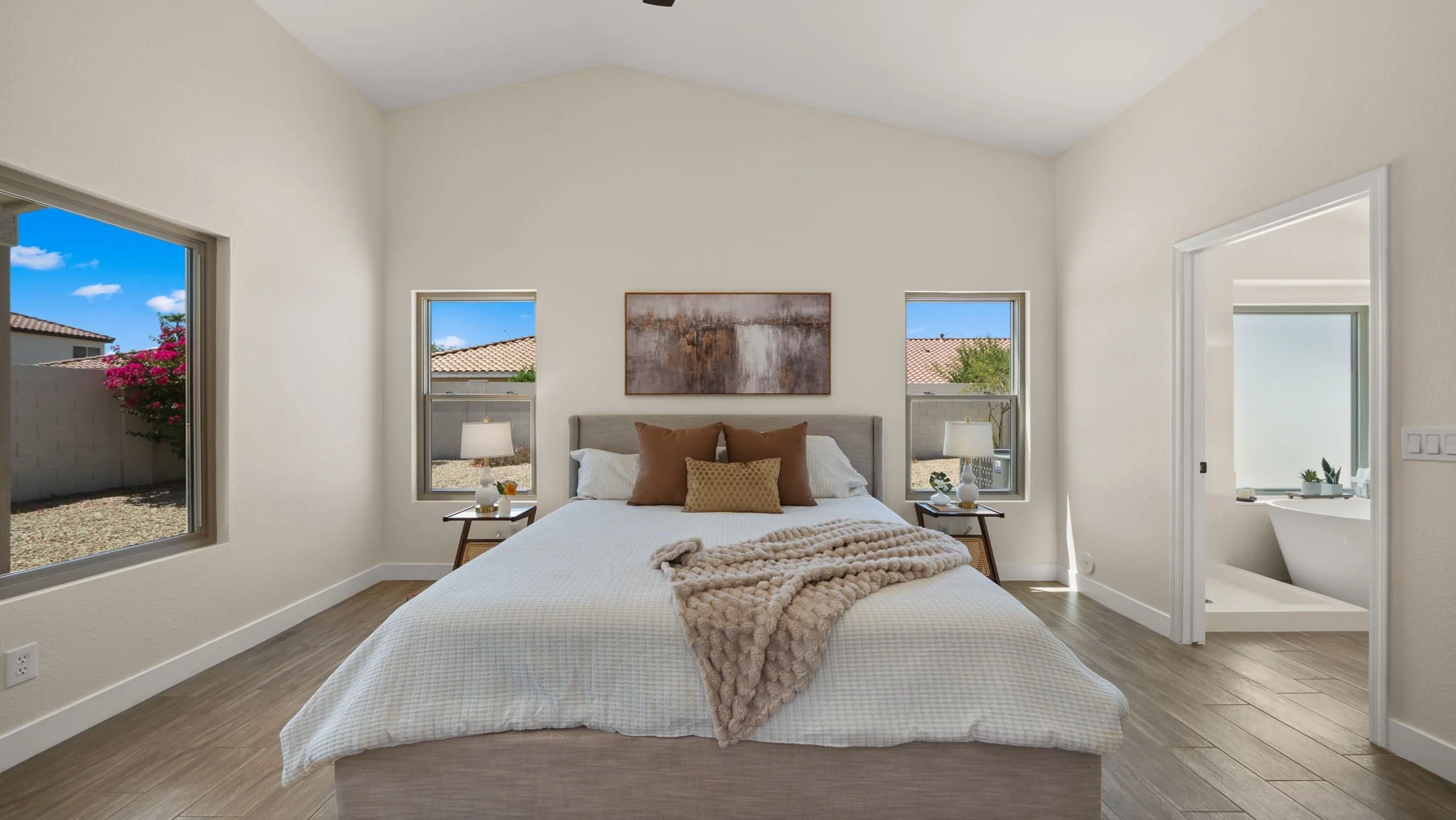30-web-or-mls-Primary Bedroom10.jpg