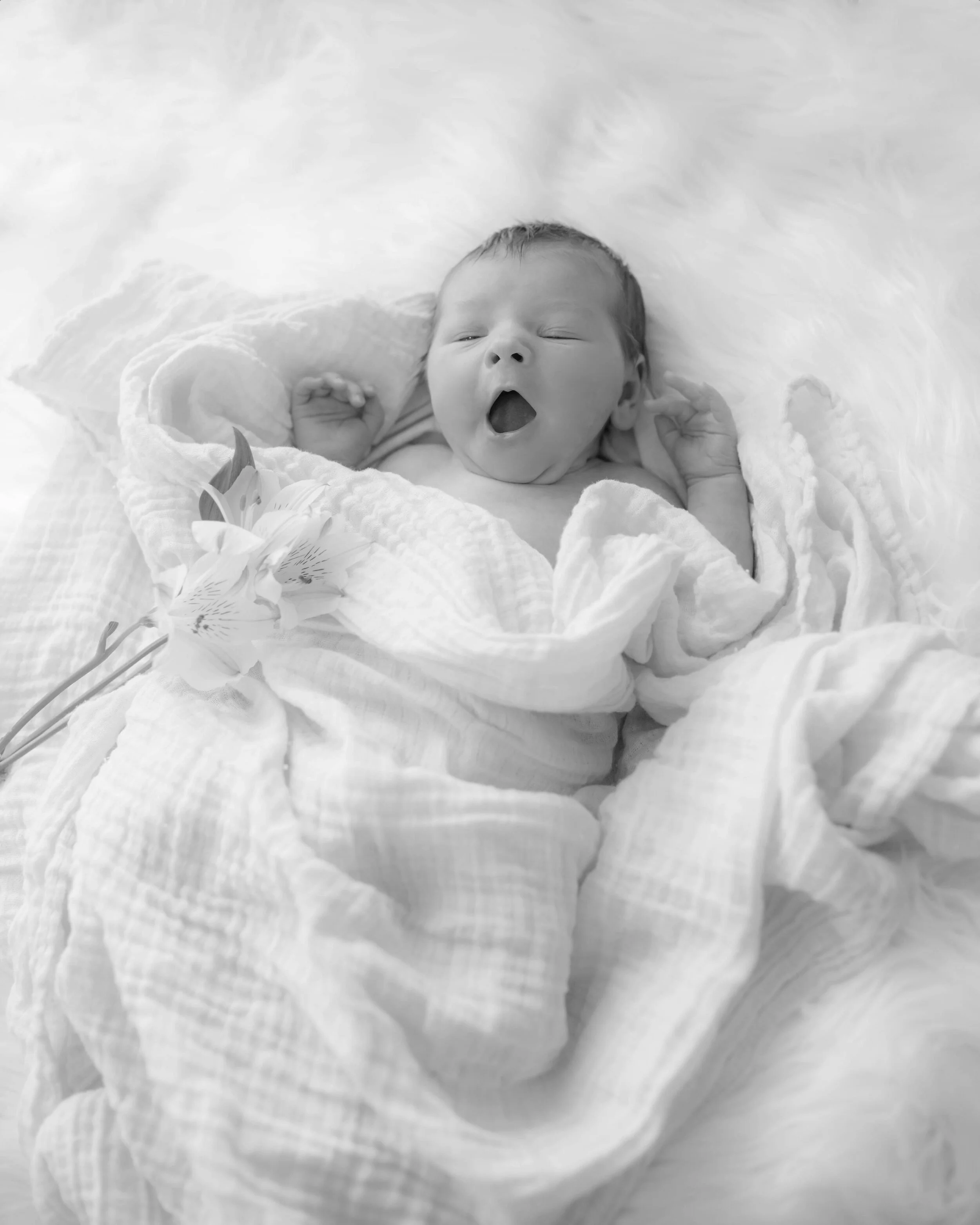 Layla Lennon Final B&W-25.jpg