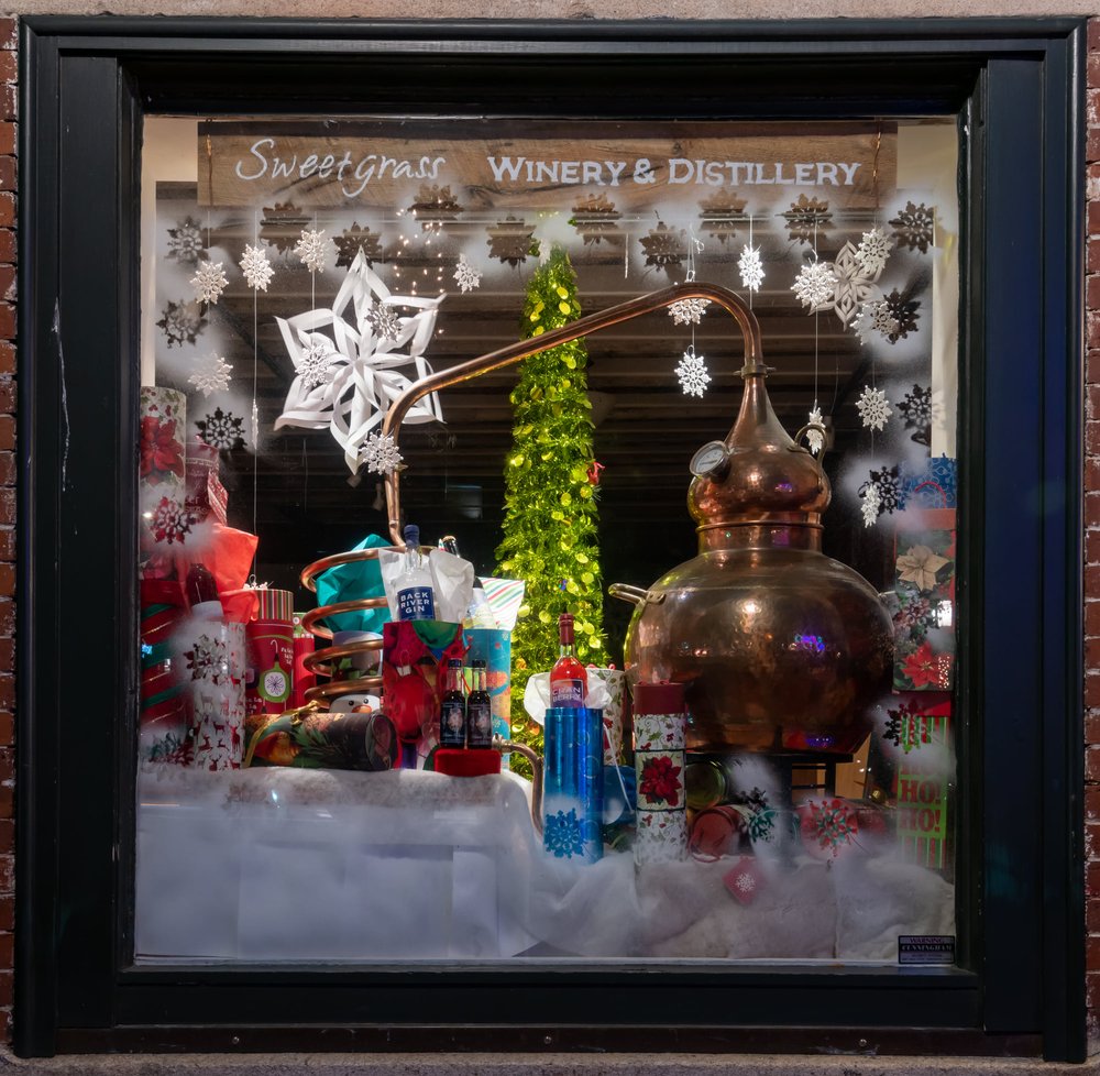 Holiday Window Display Contest - Portland Downtown