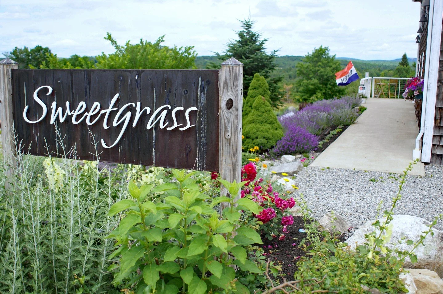 We are deeply grateful to the eight fire departments and first responders who worked tirelessly through the night of our fire. Their swift action and incredible teamwork saved our barns and, most importantly, our home.

Thank you as well to everyone 