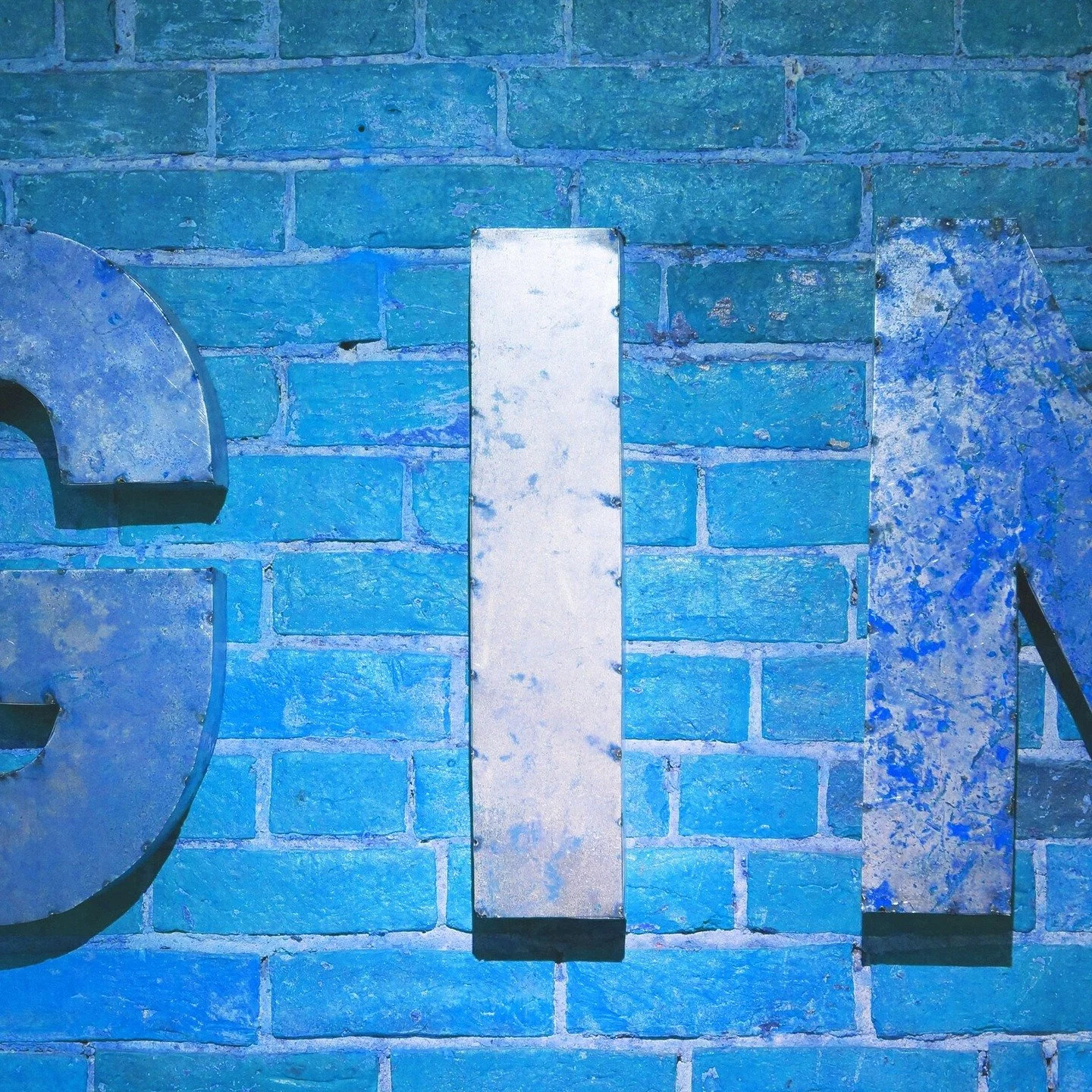 Back River Gin: temporarily elusive. 

#backrivergin #maine #gin #mainemade #cocktails #mossyledgespirits