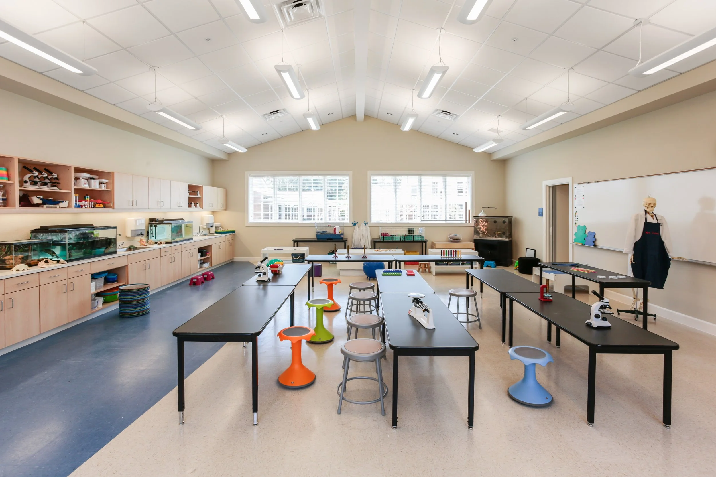 _09C9467ScienceA.jpg