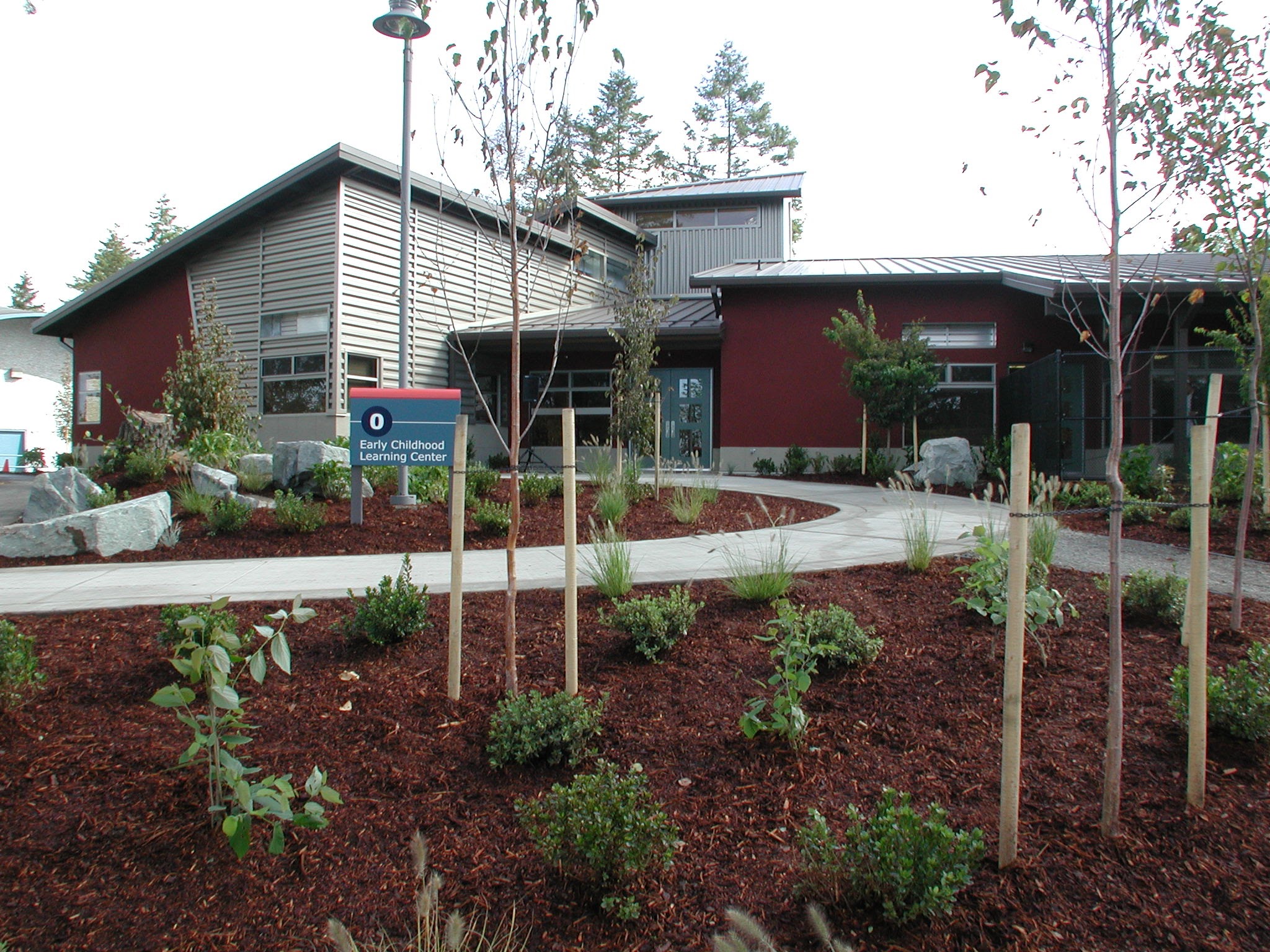 Highline_Landscaping_Front_04.jpg