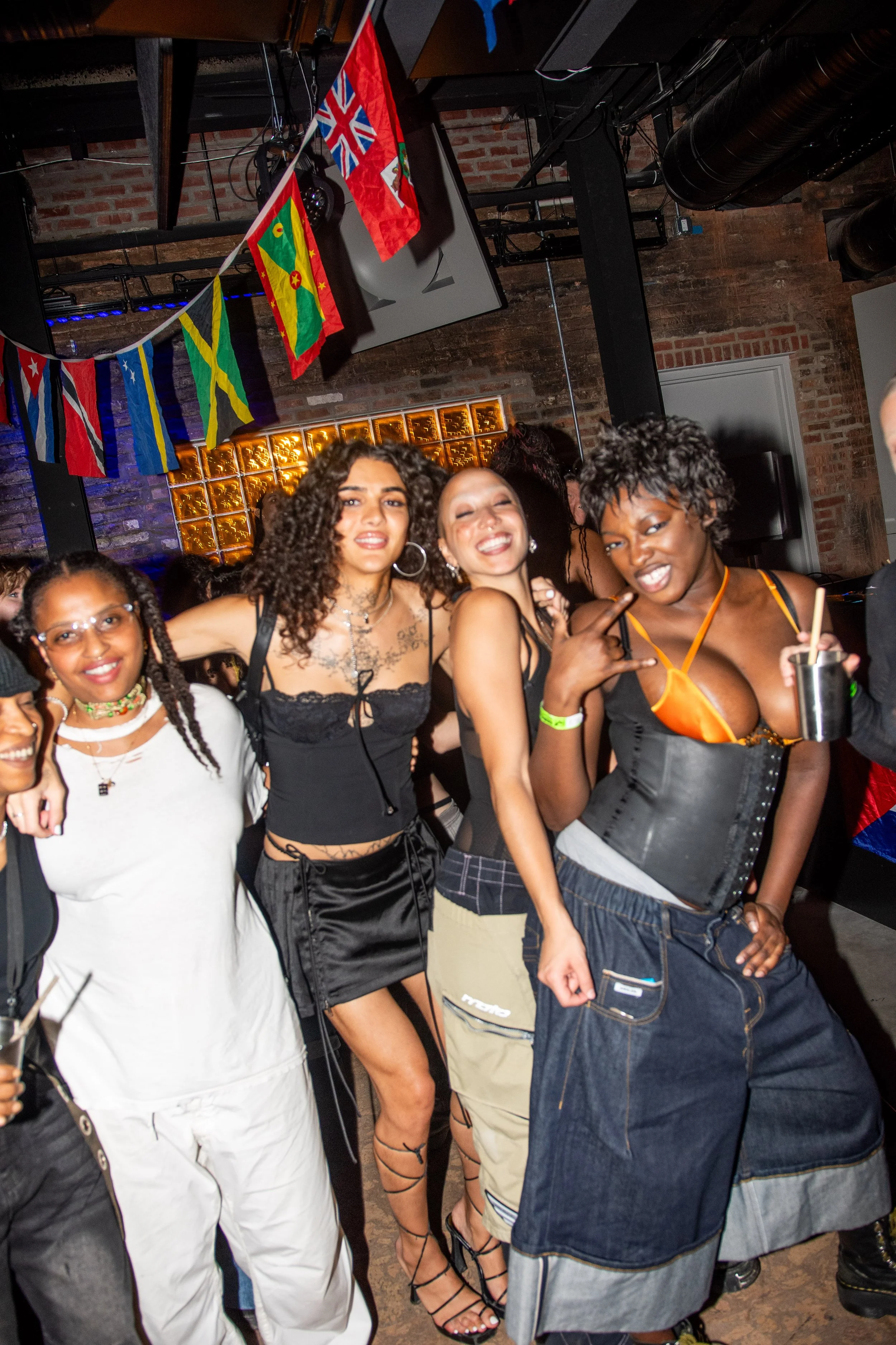 Ragga-Pocketbook -22.jpg