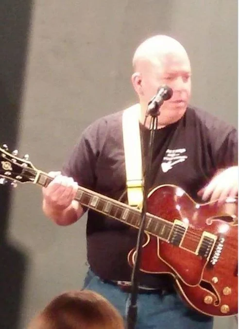 PROFILE: Archy Wiseman has more left-handed guitars than Guitar Center