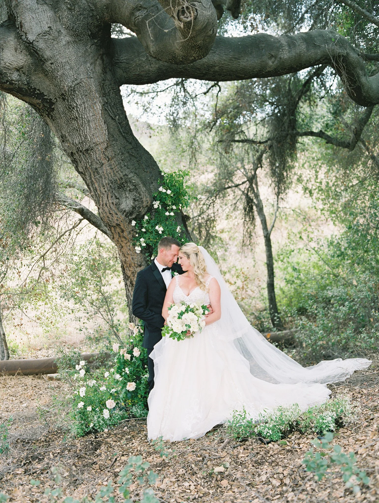 amy-golding-wedding-photography-kate-keys-winery-2022-8.jpg