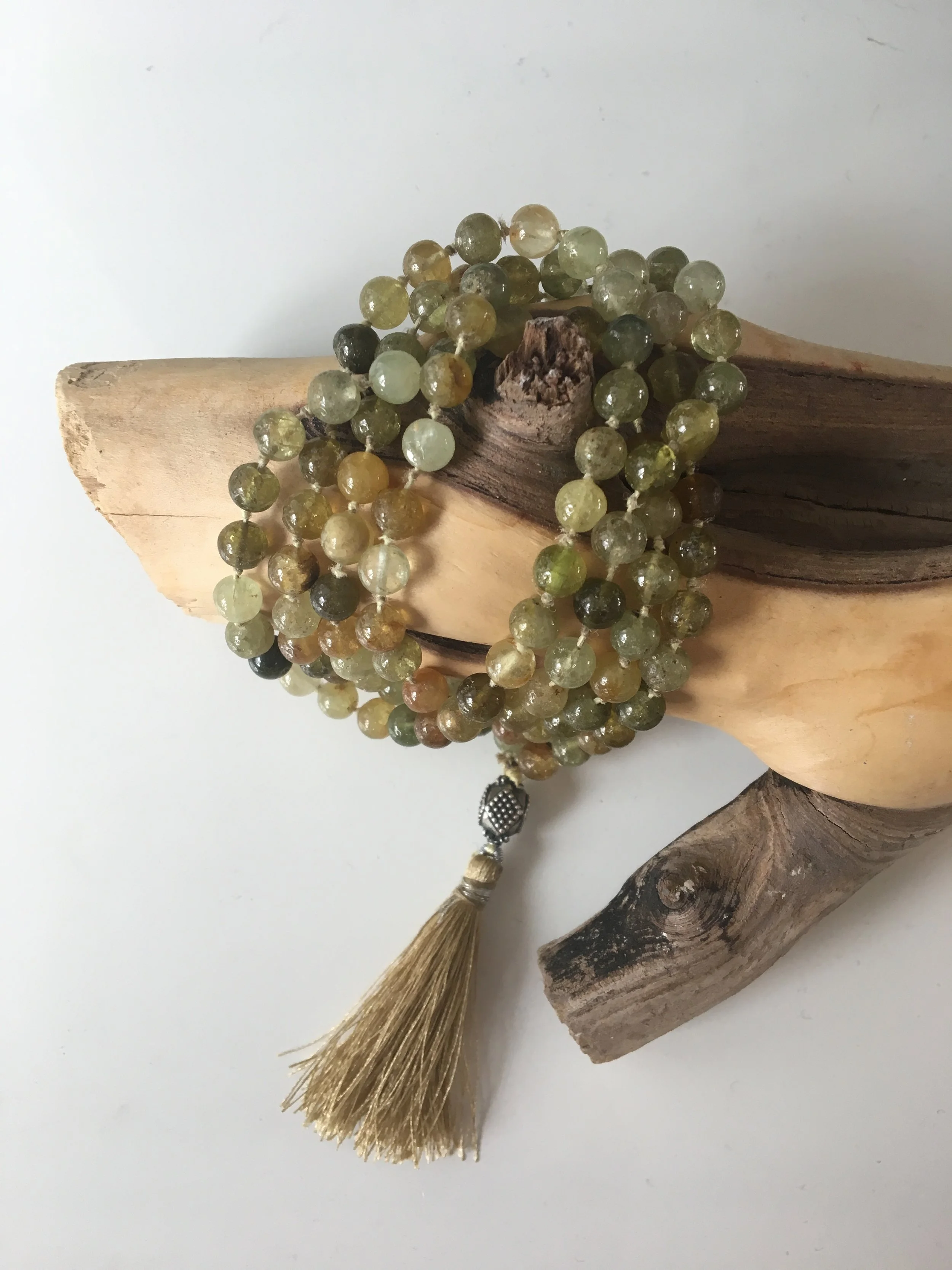 Green Garnet knotted 108 .JPG