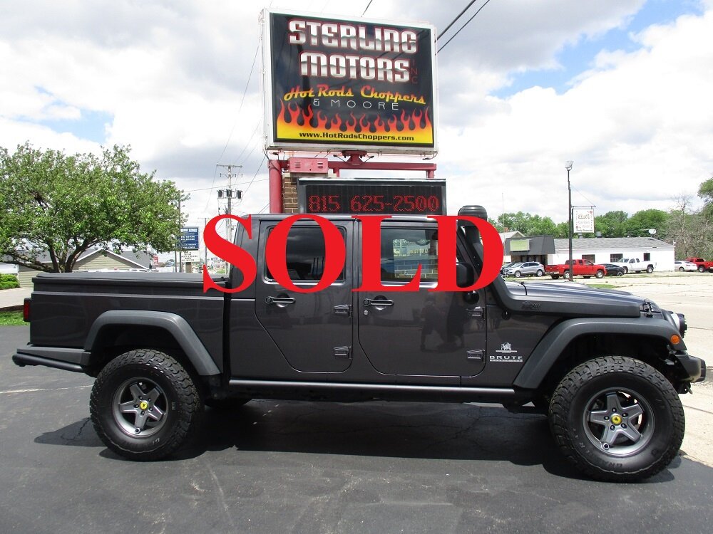 16 Jeep AEV Brute SOLD.jpg