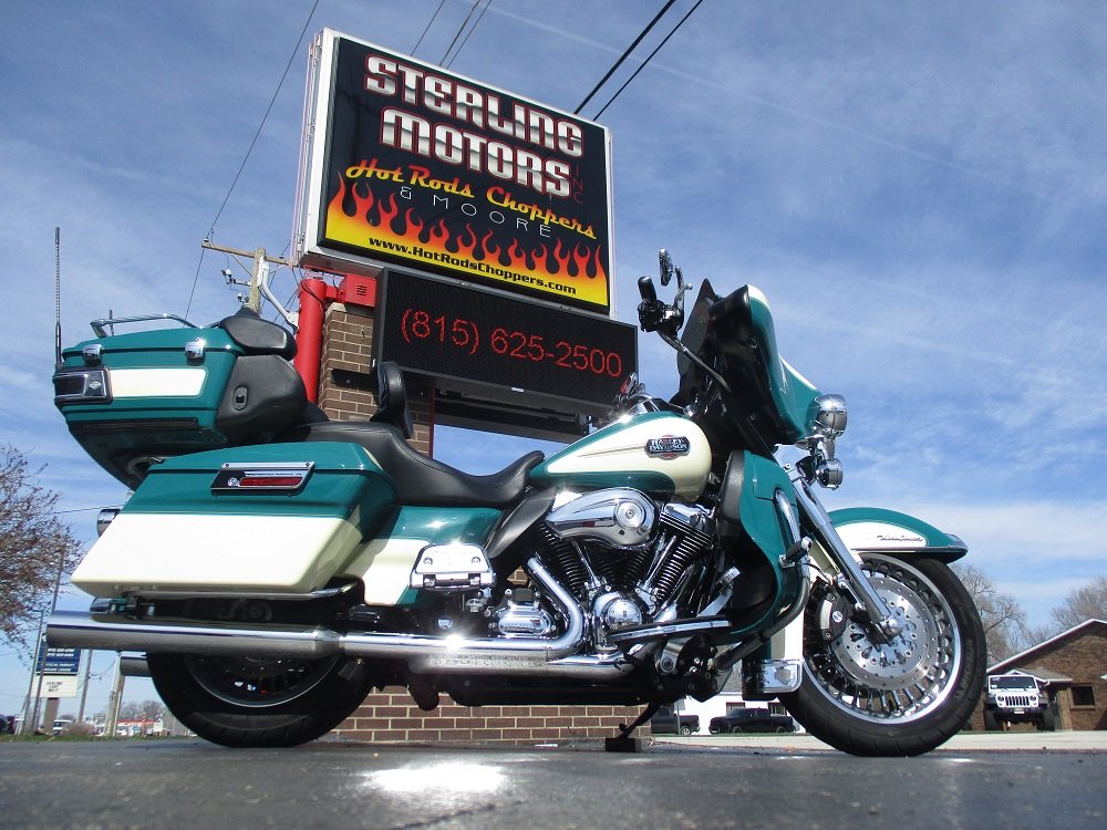 2009 H-D FLHTCU Stage IV Ultra Classic Custom