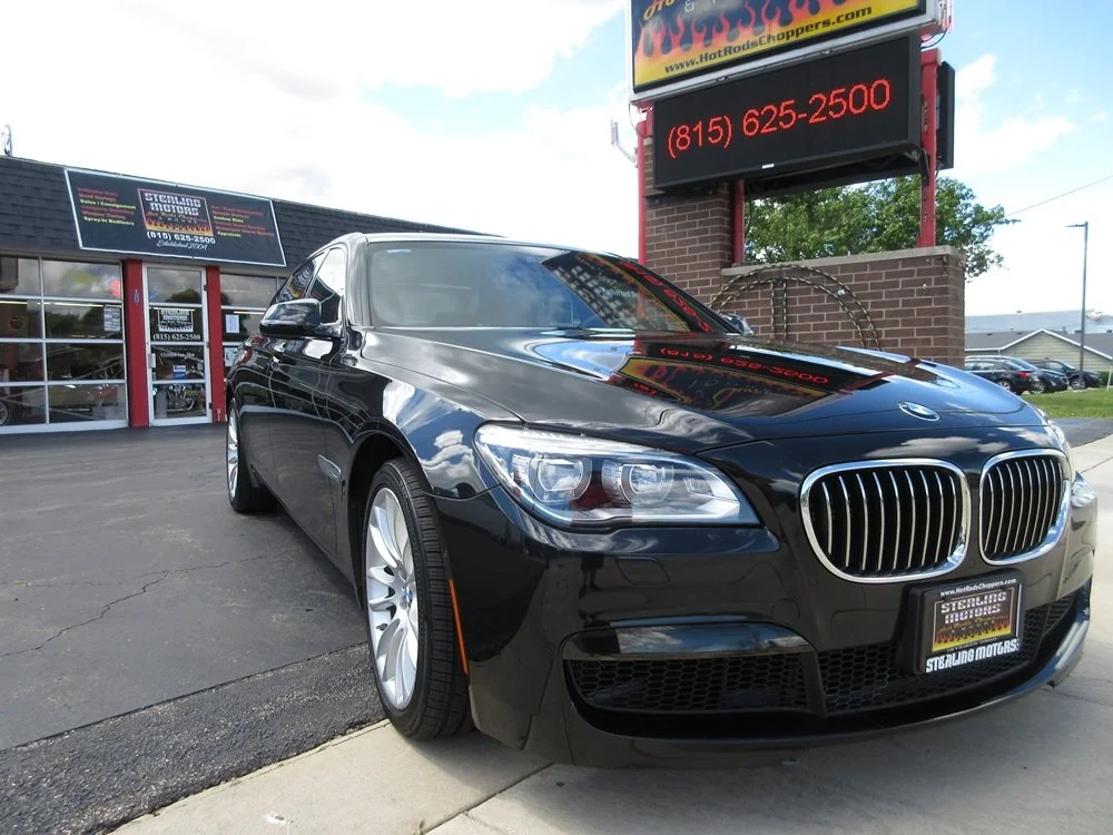 13 BMW LI - 04.JPG
