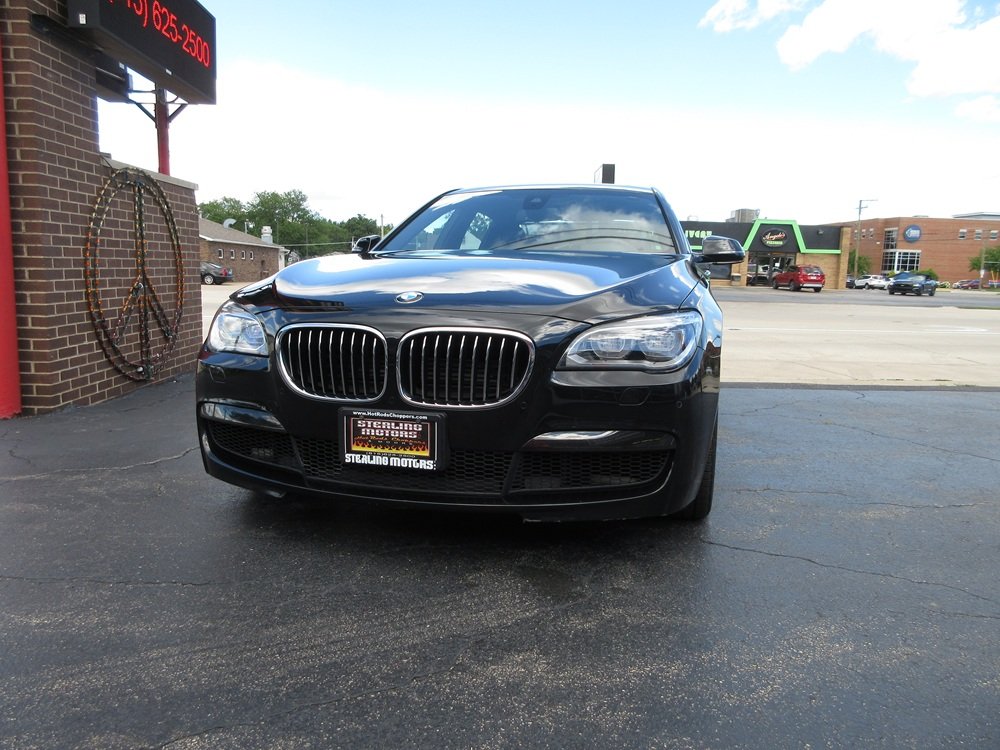 13 BMW LI - 20.JPG