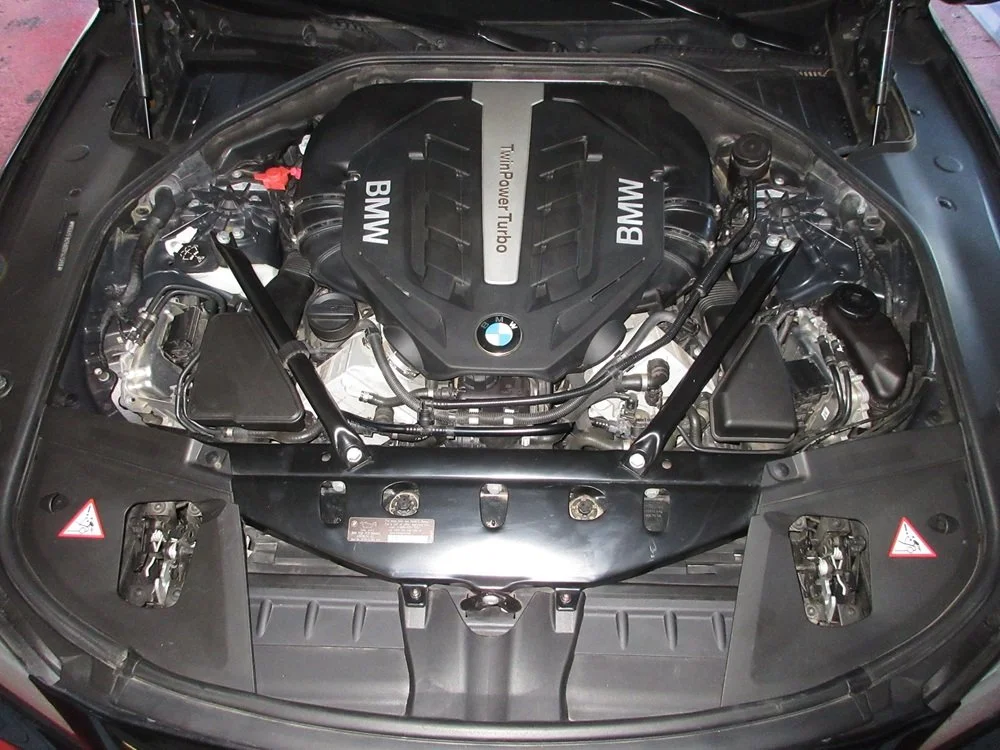13 BMW LI - 46.JPG