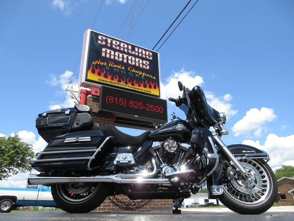 2010 H-D Ultra Classic with Tons of Options and Low Miles
