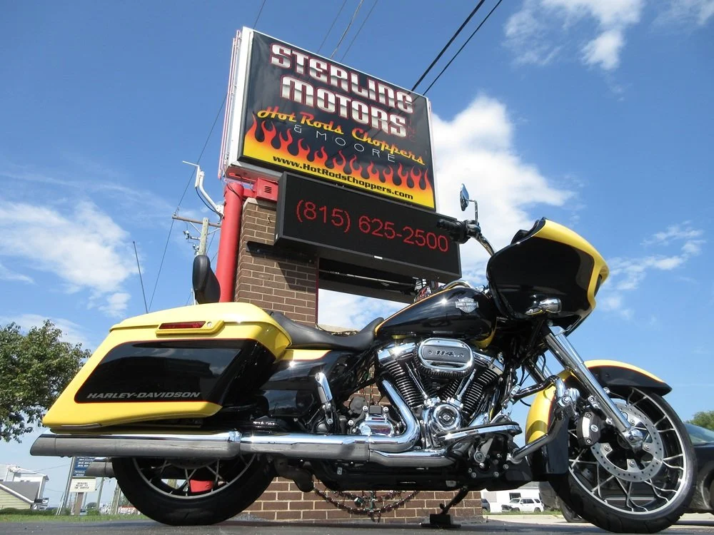 2023 H-D FLTRXS Road Glide Special w/ 2,285 Miles