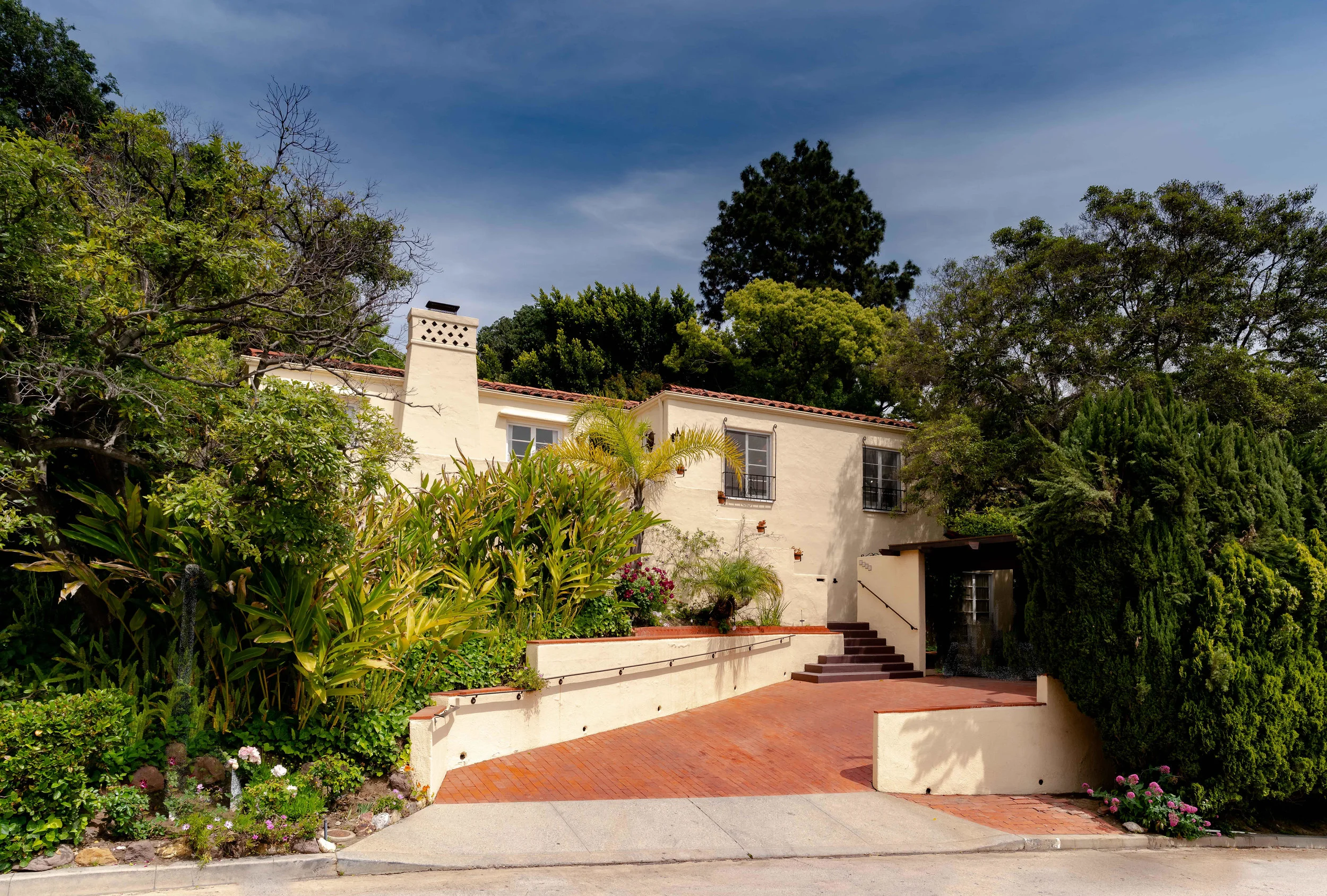 Lorraine Getz Real Estate