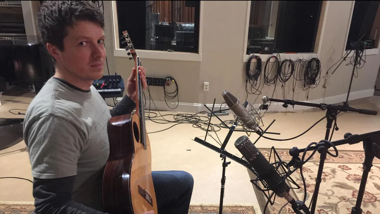 Jamie Balmer - solo classical guitar