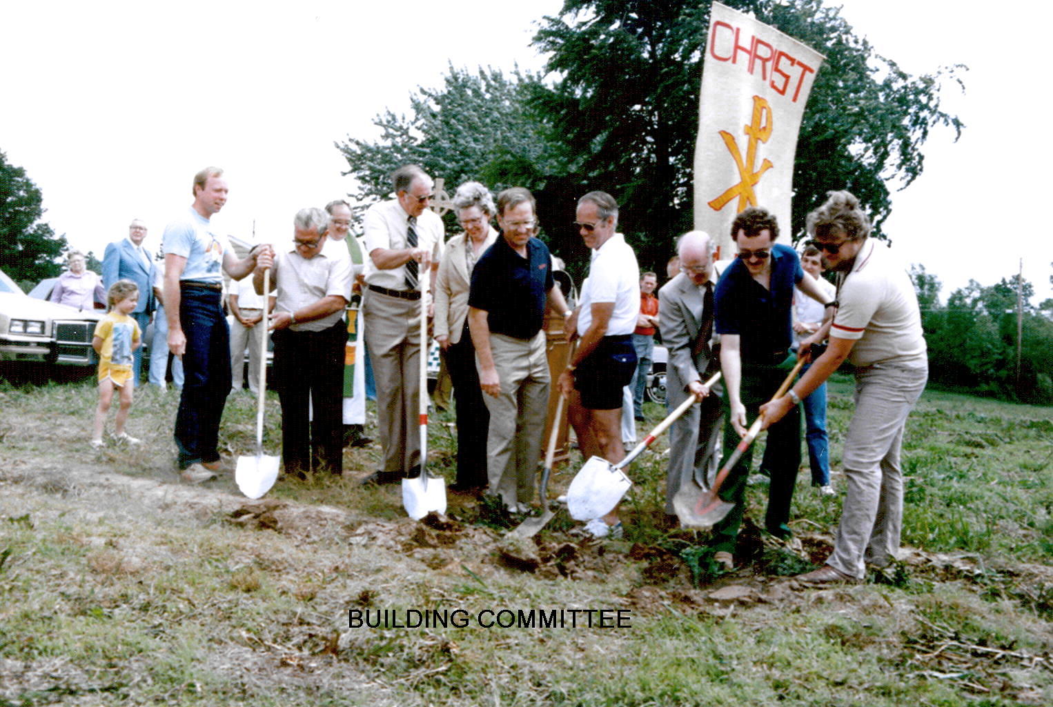 1982 GROUNDBREAKING NEW CHURCH  027_1391464993029.jpg