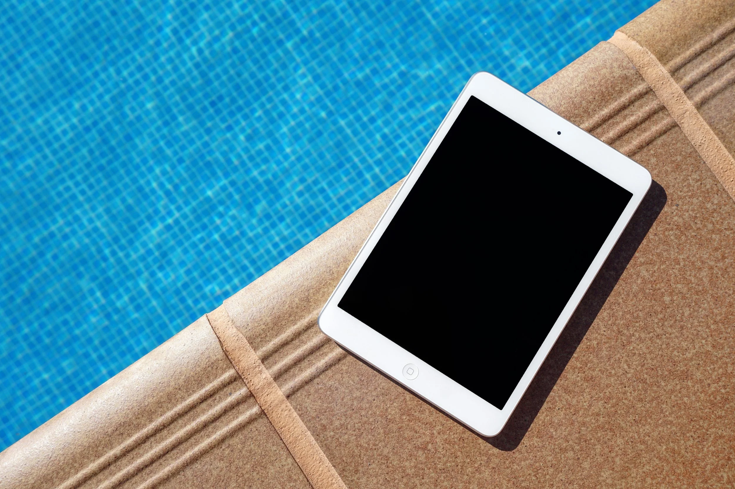 3 Ways to Make a Working Vacation Work 