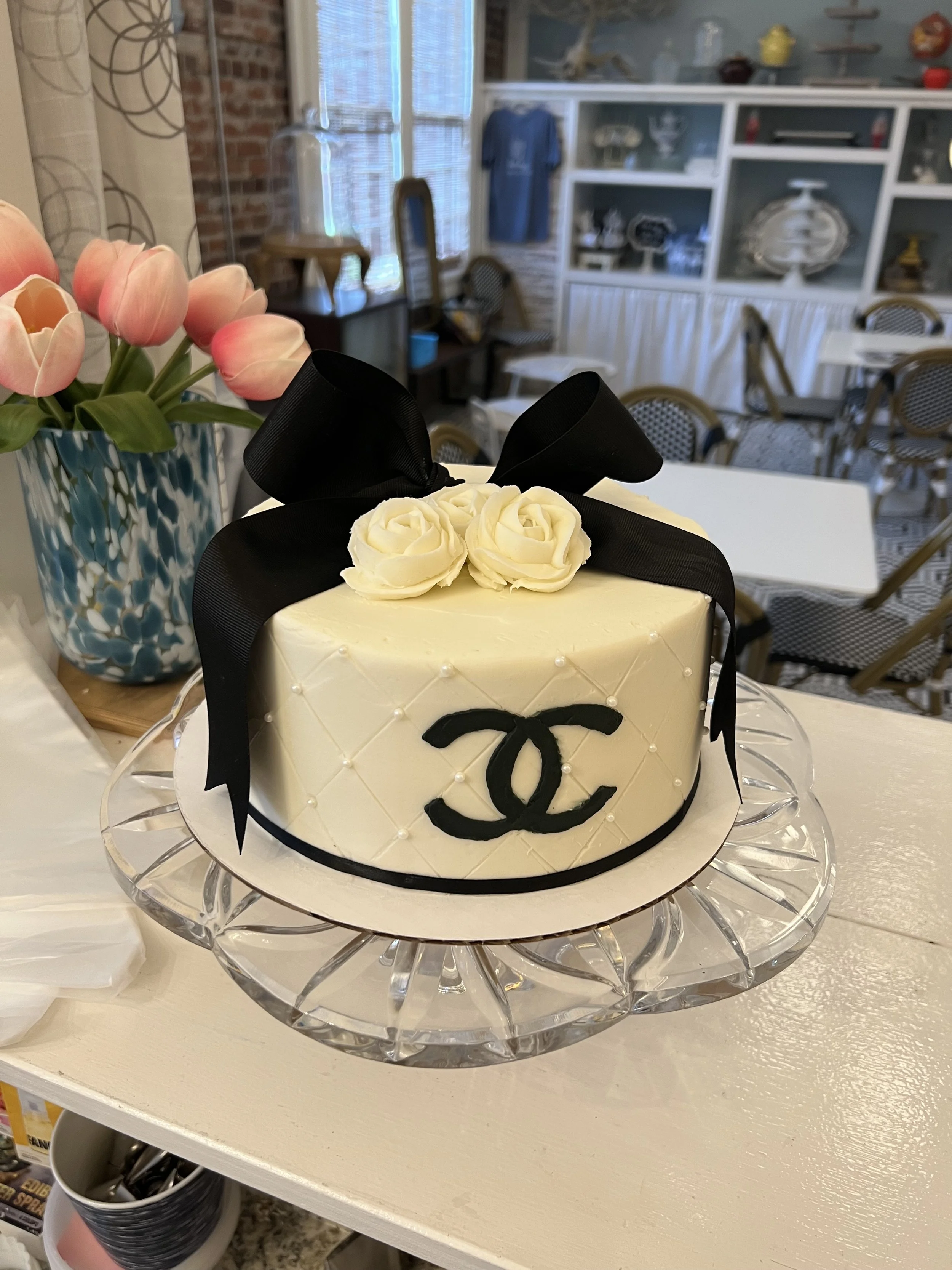 Chanel bday bow 25.jpeg
