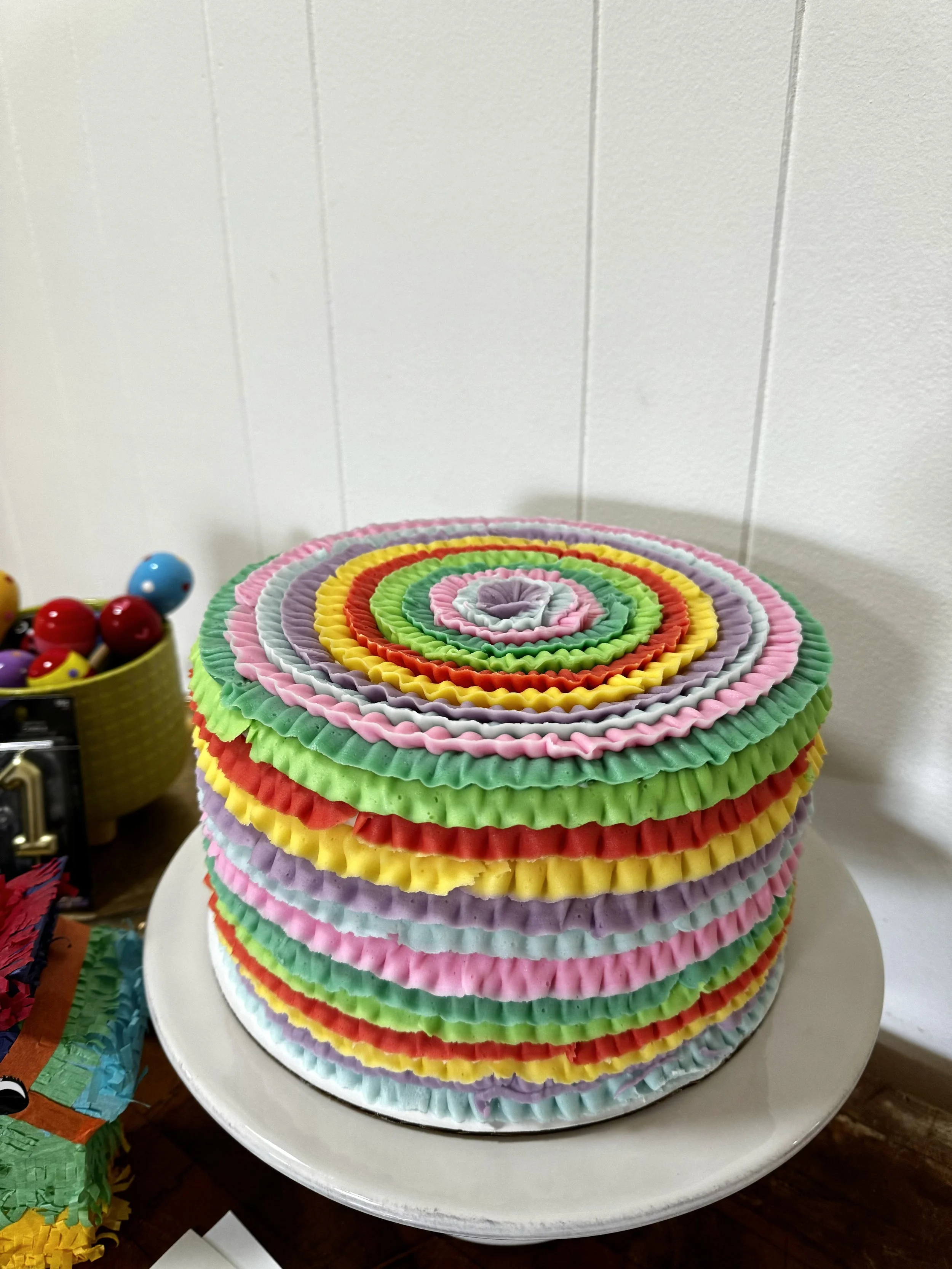 pinata cake 24.jpeg