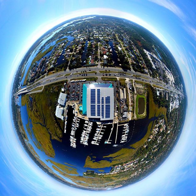 Plan cove marina soaking up the sun @urbansolar #solar #drone #dronestagram #fpv #quadcopter #fpvracing #dronegear #dronefly #droneporn #droneoftheday #dronelife #dronephotography #fpvfreestyle #droneracing #uav #dji #fpvdrone #fpvaddict #fpvlife #ae