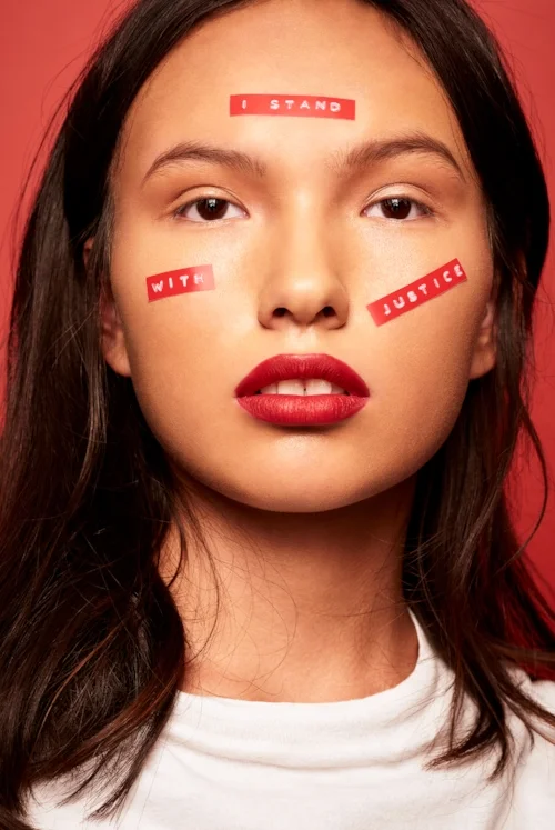 THE LIPSTICK LOBBY_DAUNNETTE_0171-FINAL.jpg