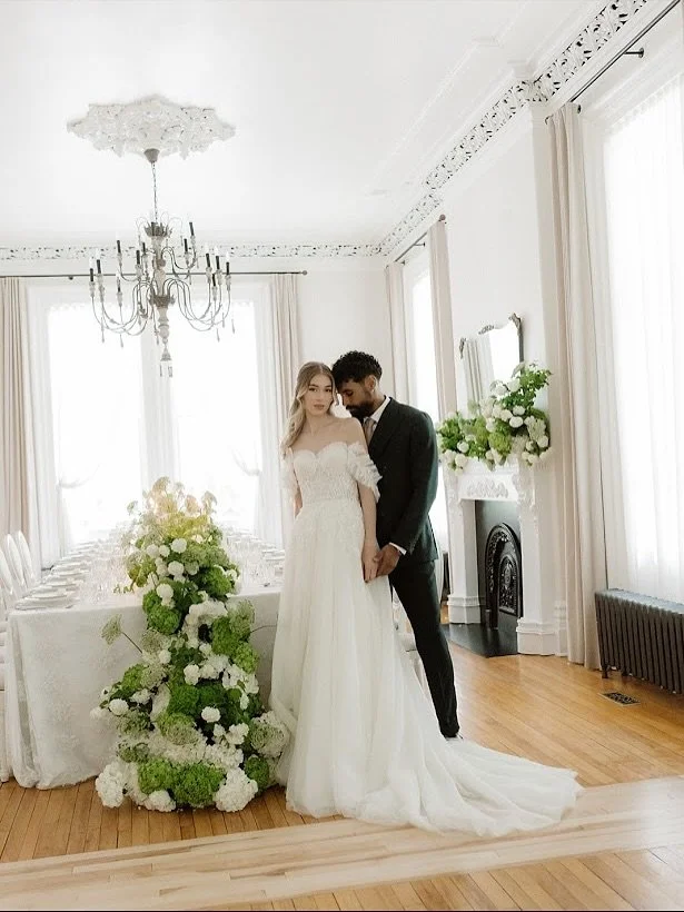 A forever favorite - whites and greens. Understated, natural, and effortlessly timeless.