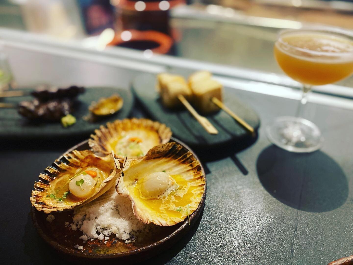 What an absolute treat! Last night we had the privilege of being involved in the launch of an exciting new restaurant @ape_yakitoribar at honeysuckle Newcastle. Just loved the set up sitting by the bar watching our gorgeous food carefully grilled ove