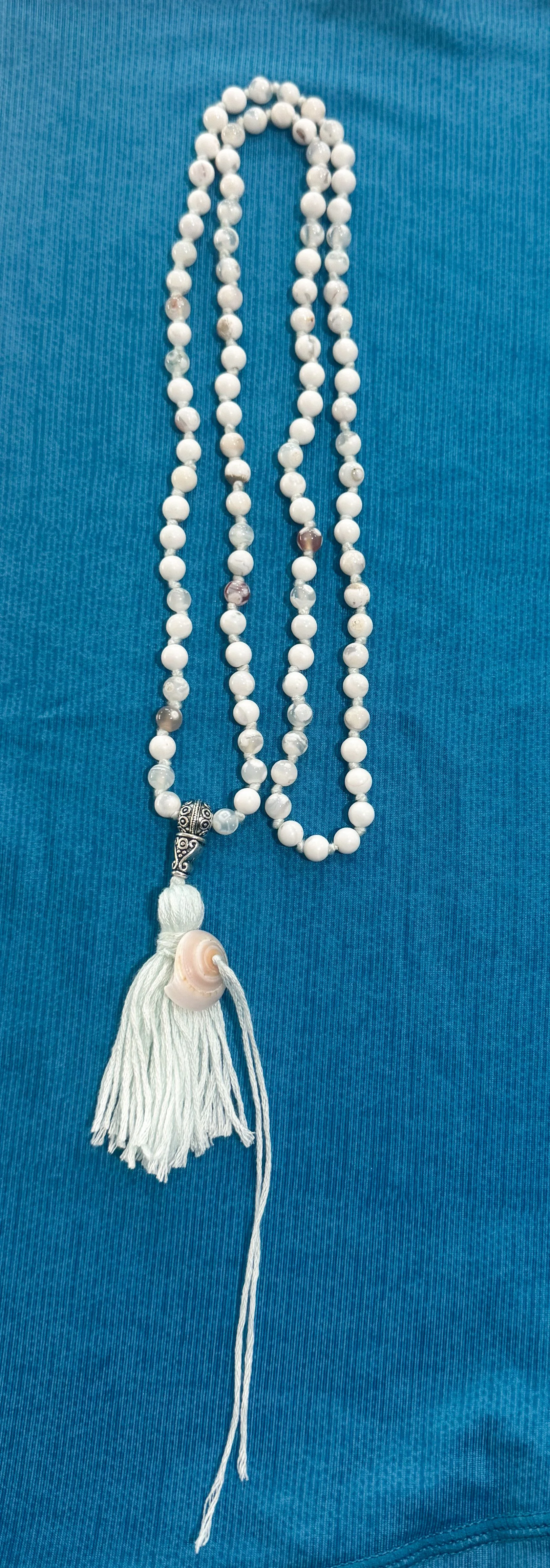 Handmade Mala: orange blossom agate