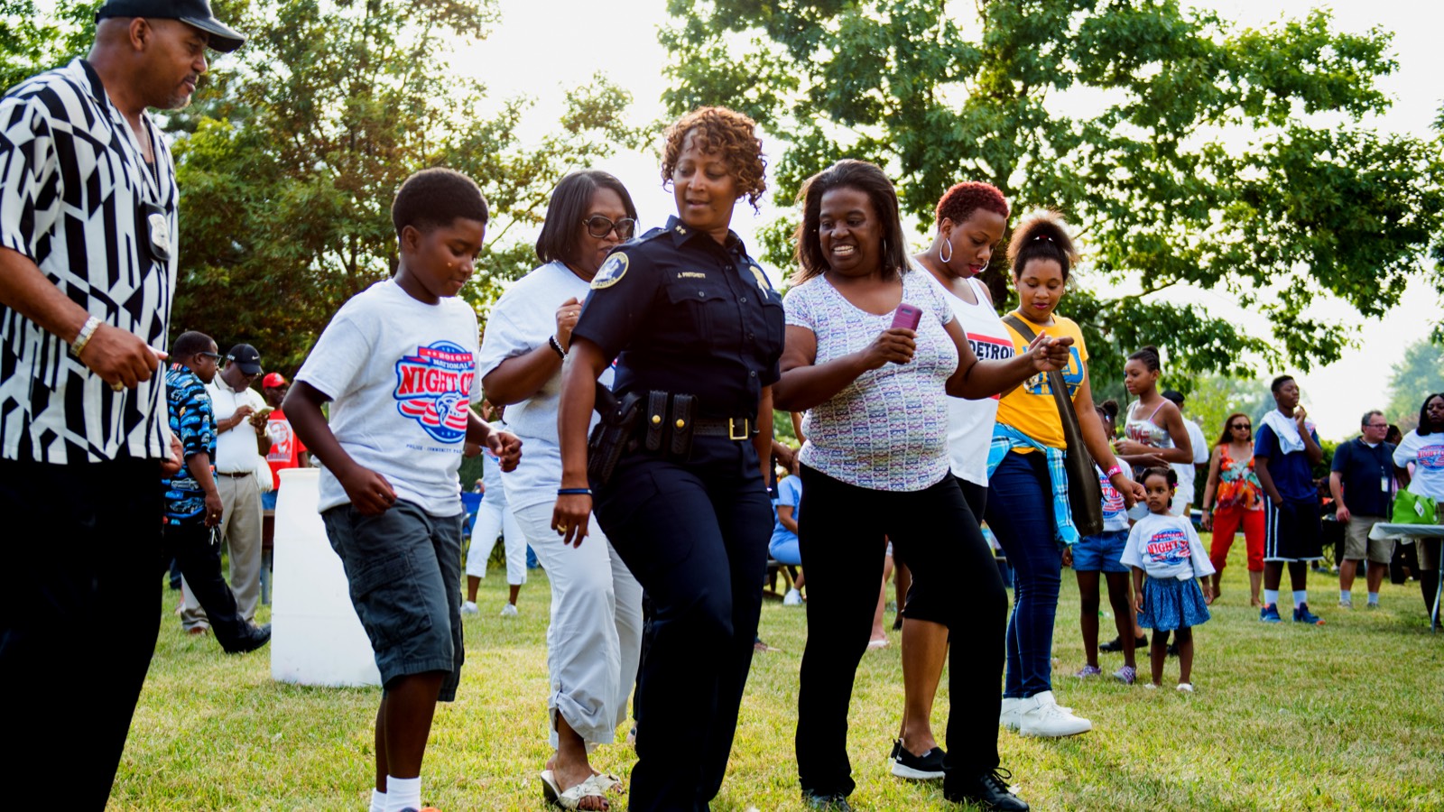 Photo via National Night Out www.natw.org