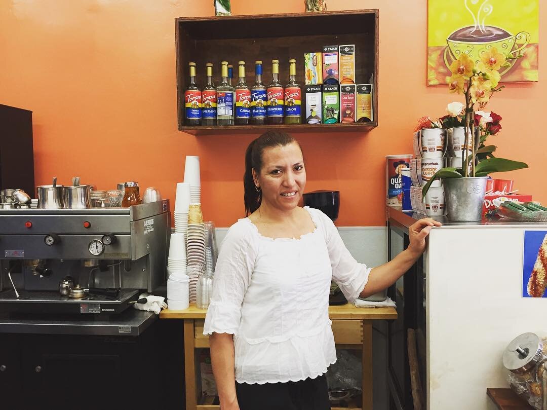Un Cafecito celebrates 1 year since its reopening on Ellis Street.