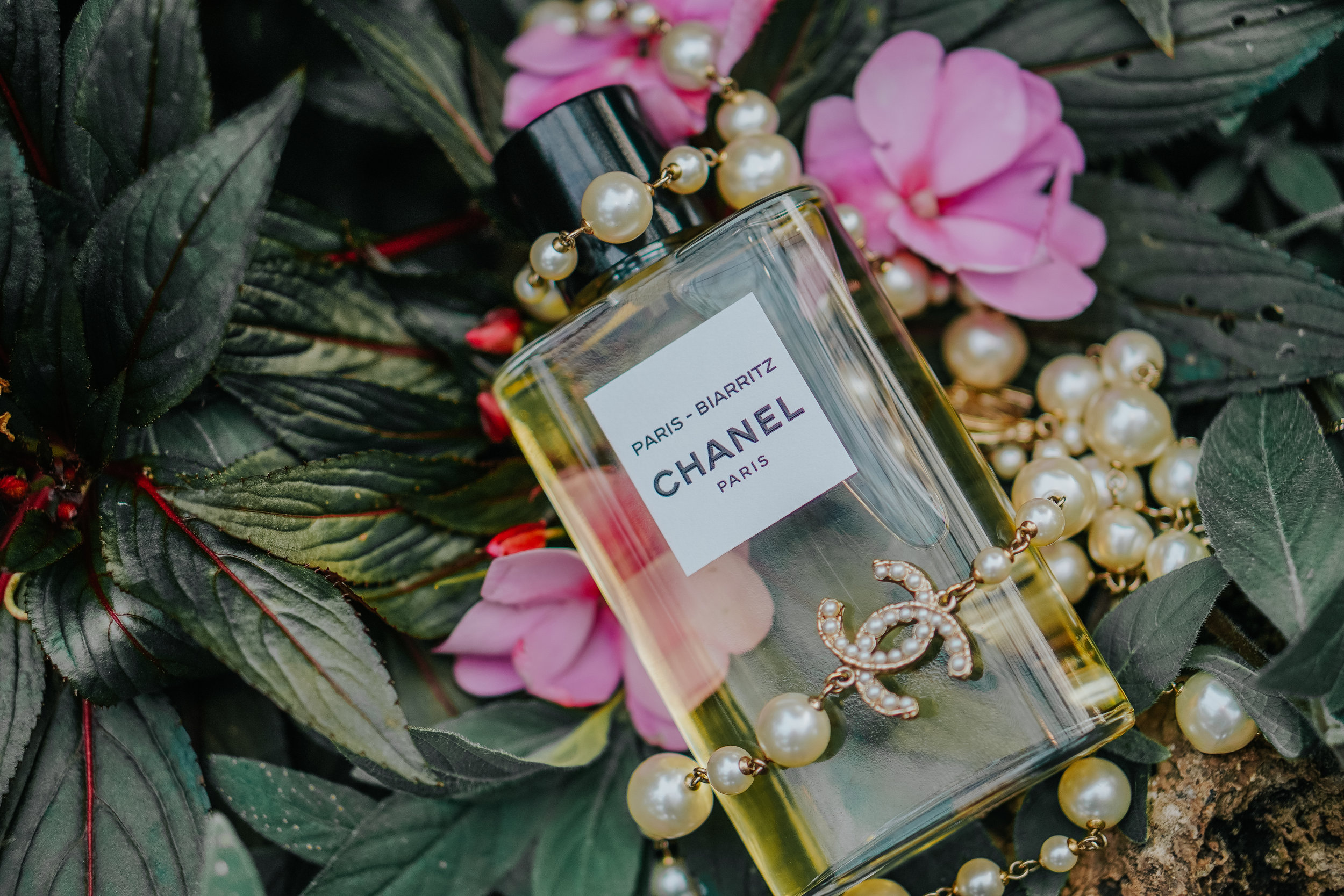 The Three Chanel Unisex Perfumes That Totally Make a Winner