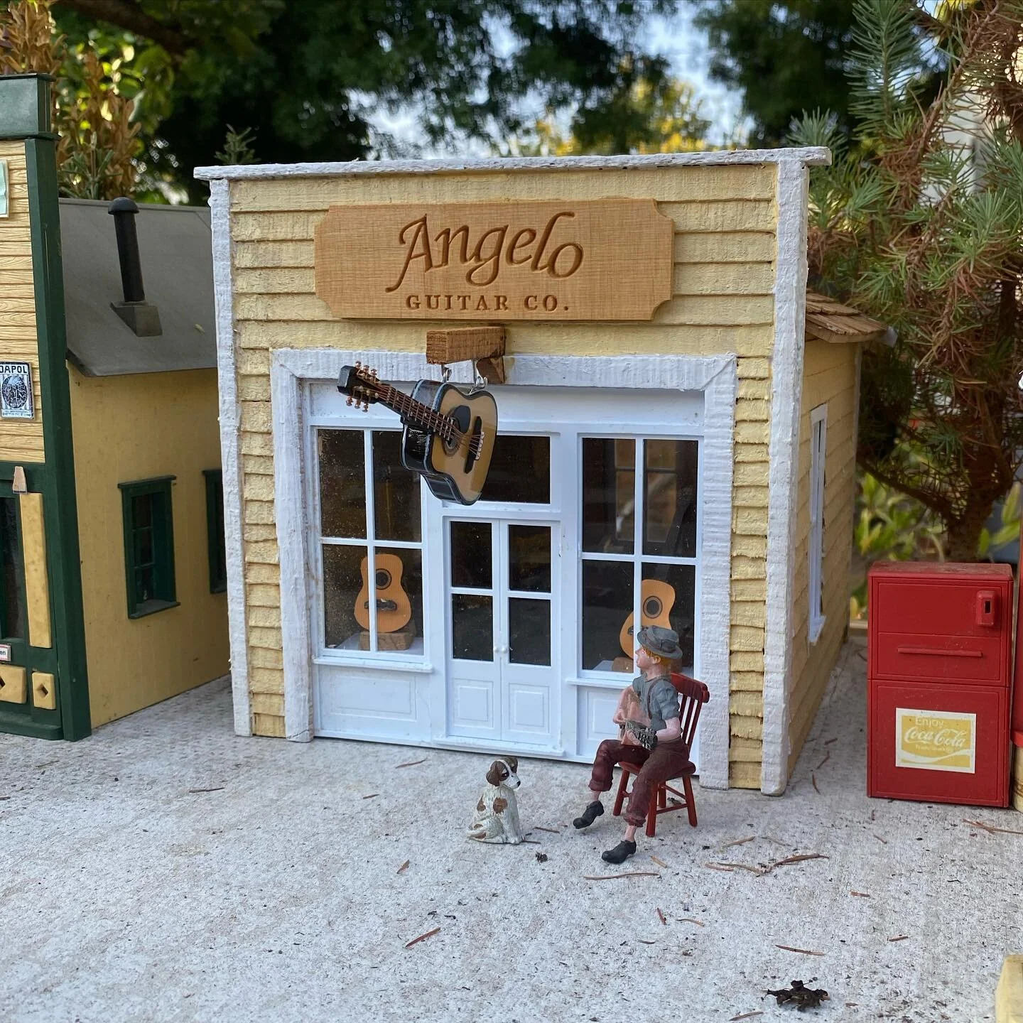 Angelo Guitar Co. has a new shop in Apricot Junction, CA! #luthier #guitarbuilding