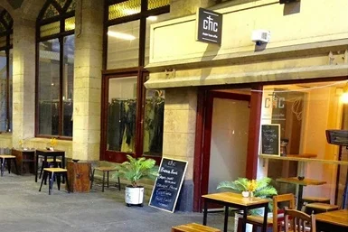 Cafes Flinders Landing Apartments