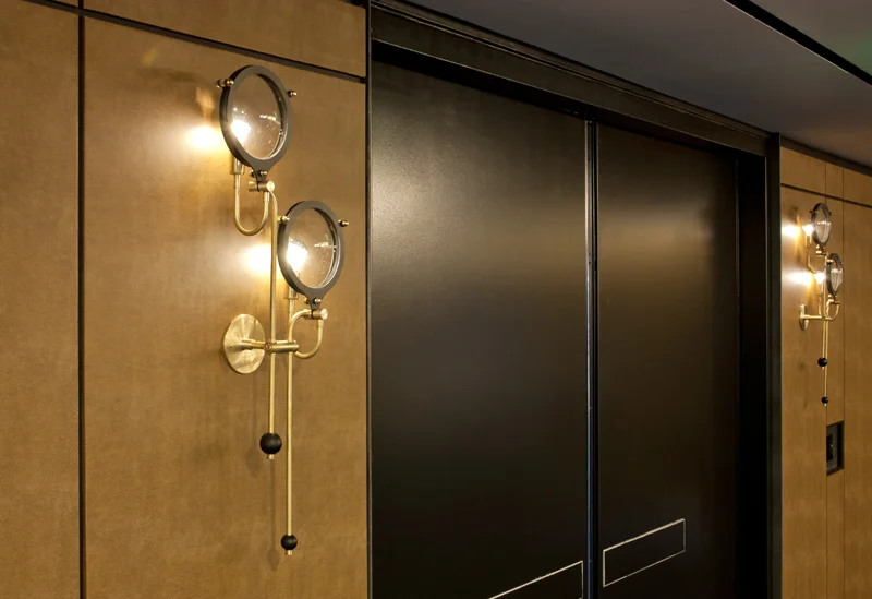 Neptune_Glassworks_Double_Lens_Sconce.jpg