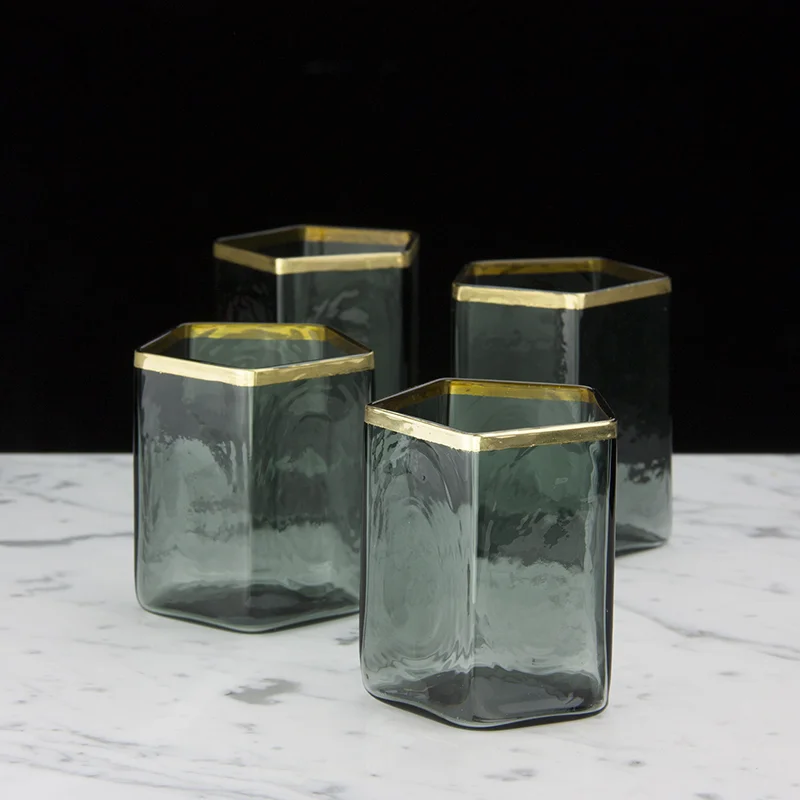 Neptune_Glassworks_Gold_Lipped_Pentagon.jpg