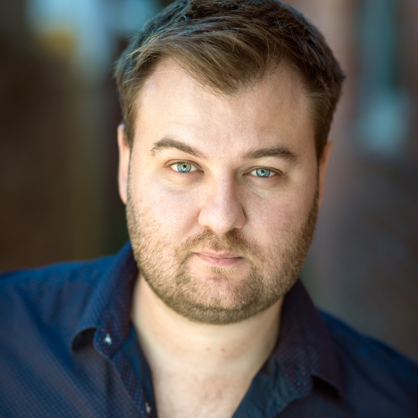 LeeBeckhurst_Headshot_Final_Webres-4.jpg