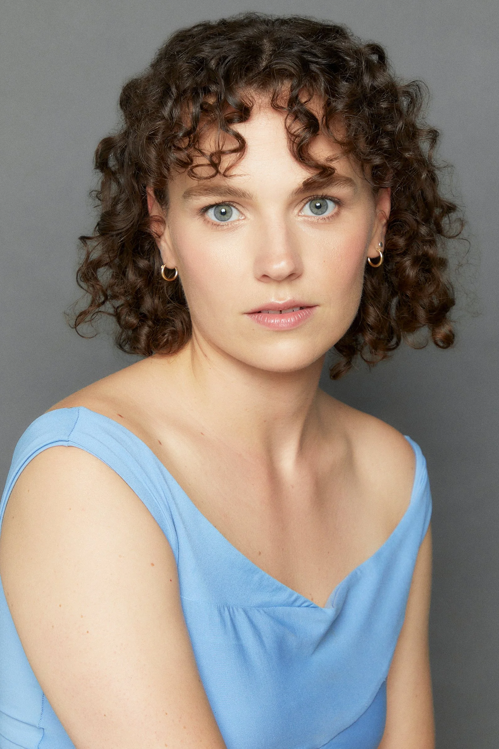 Lucinda Howes — Helen Pandos Management