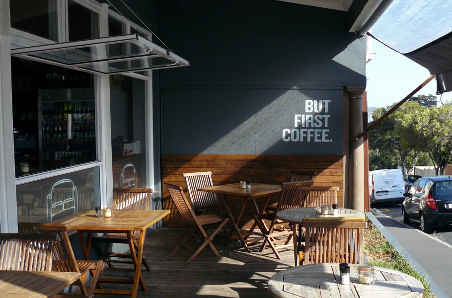 Vegan? Lactose intolerant? Just generally not a fan of dairy? Don't let your coffee pay the price. Find out which restaurants and coffee shops in Cape Town, South Africa serve dairy-free soya, almond or rice milk with their yummy flat whites and cappuccinos.