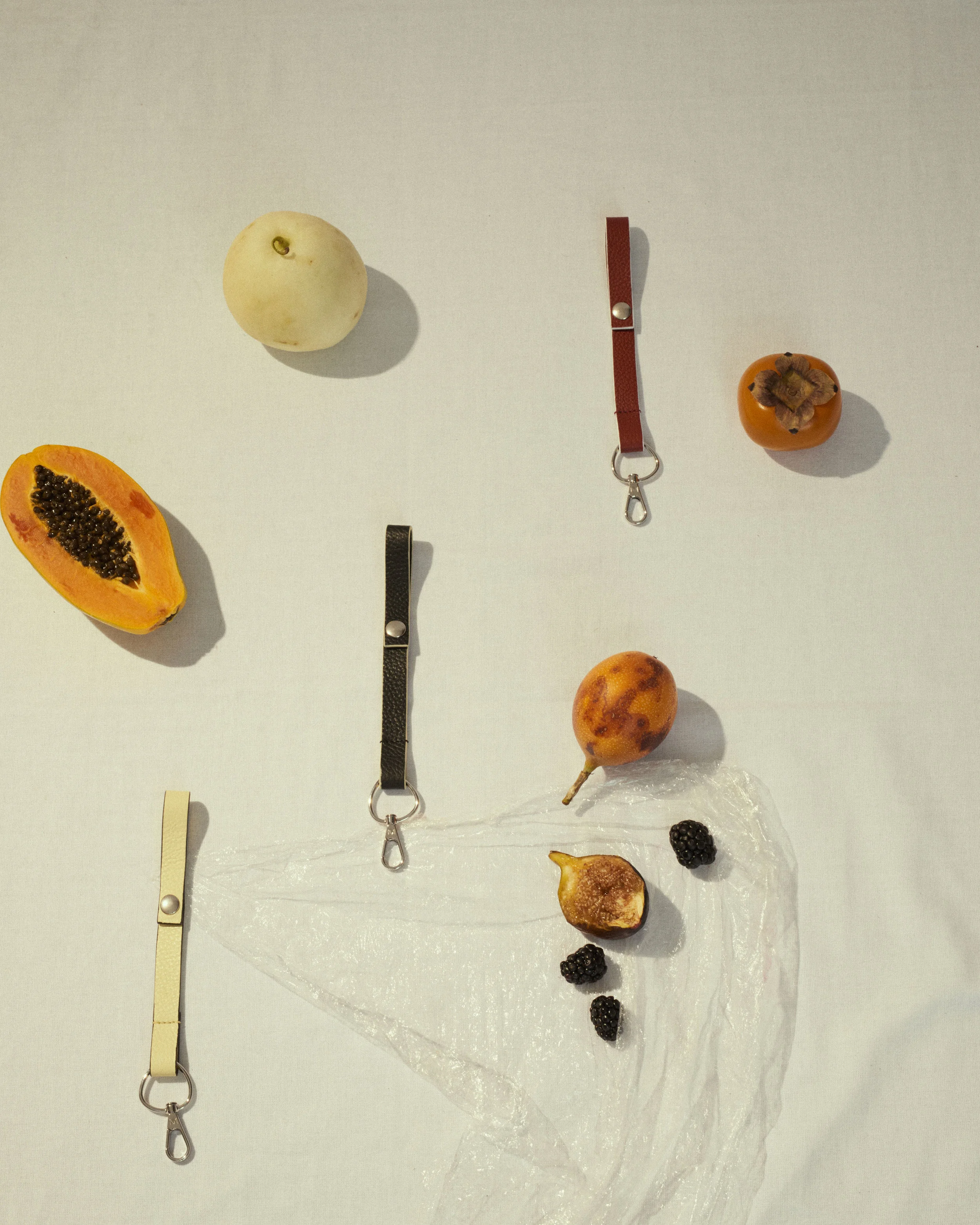 Martes-still-life-215859.jpg
