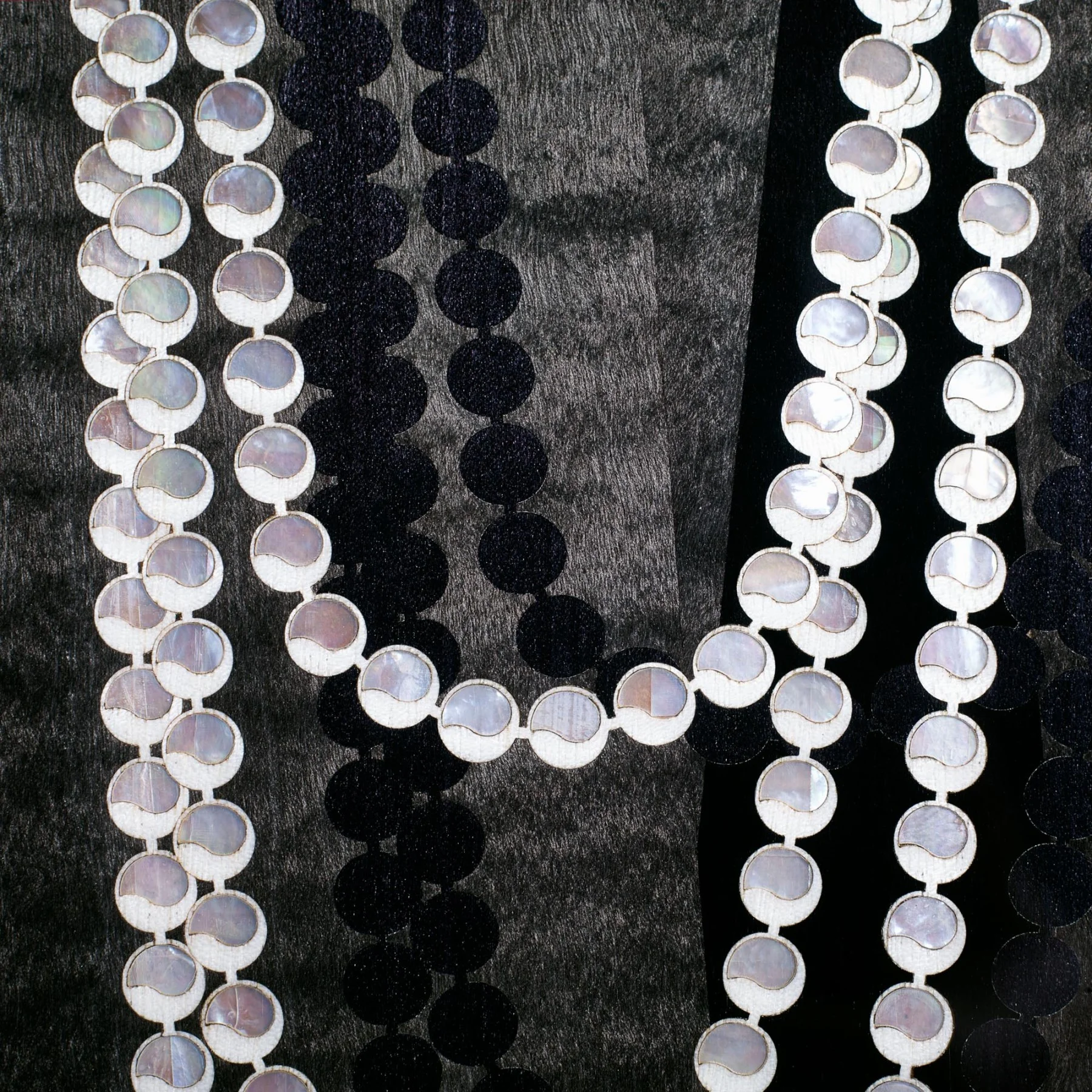 trompe_l_oeil_jewellery_box_3.jpg