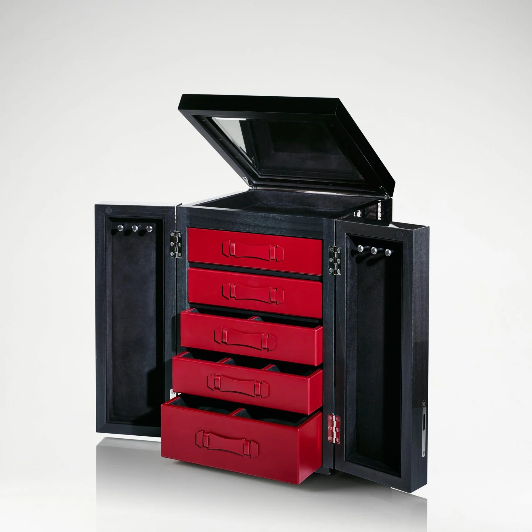 trompe_l_oeil_jewellery_box_8.jpg