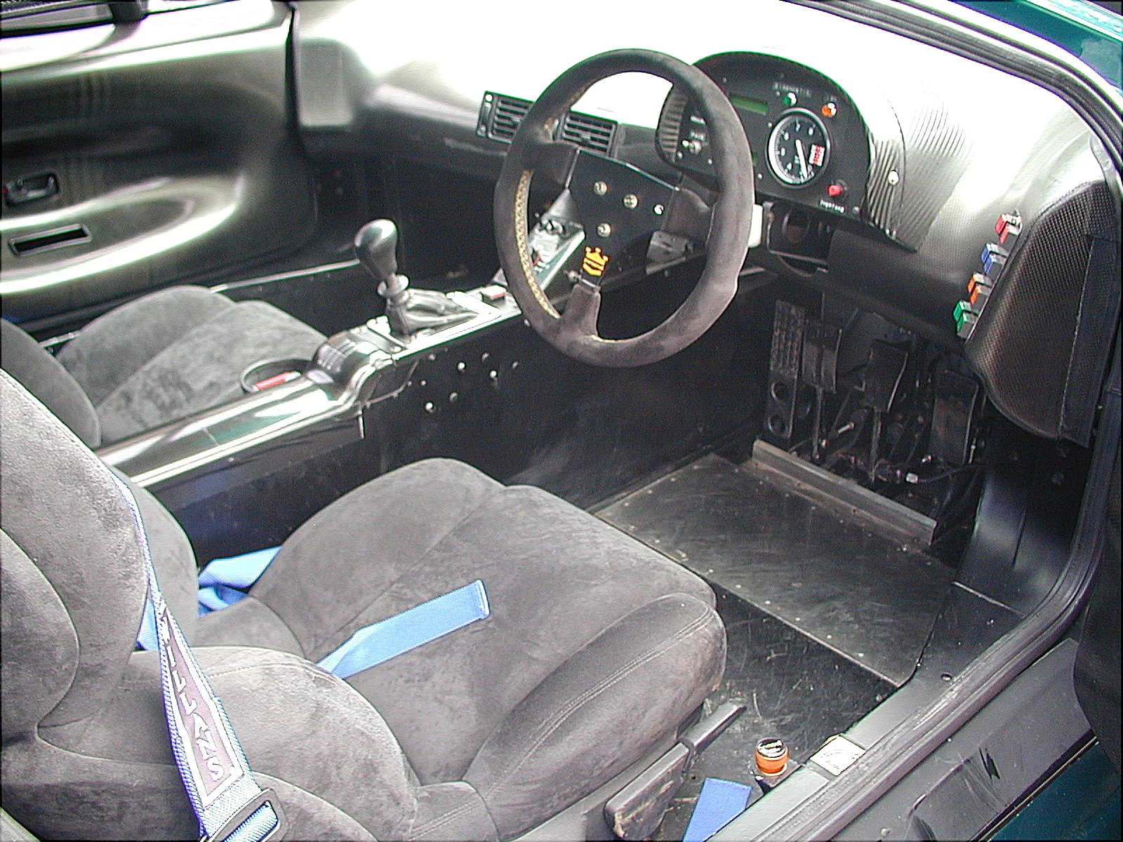 jaguar%20xj220c%206674of_12641.jpg