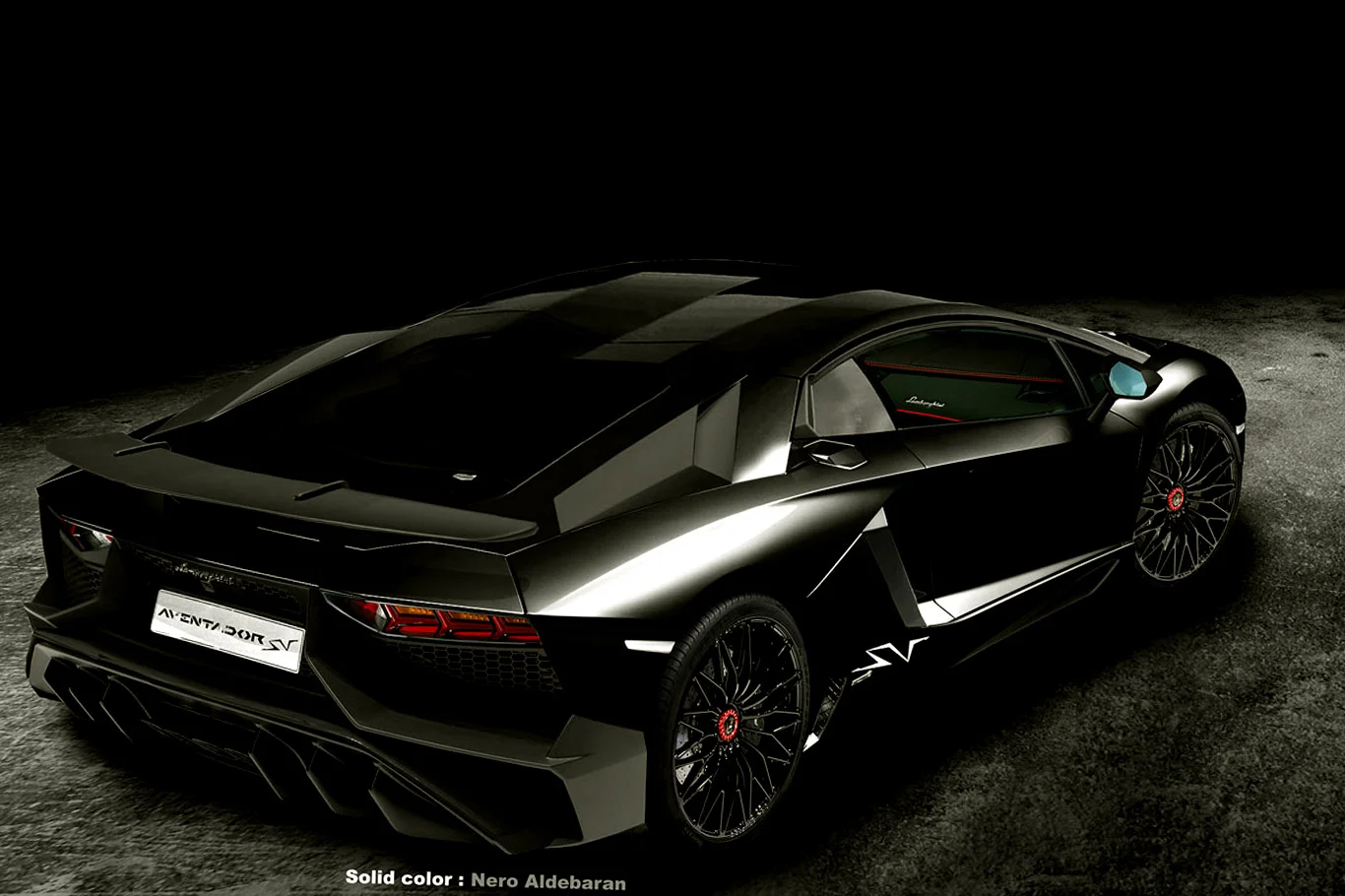 lamborghini_aventador_33_sv_nero_aldebaran.jpg
