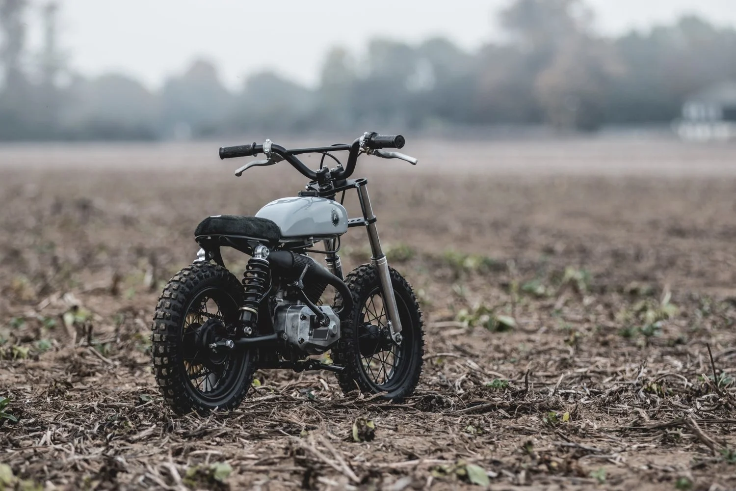 Auto+Fabrica+Type+01+(3)+(Large).jpg