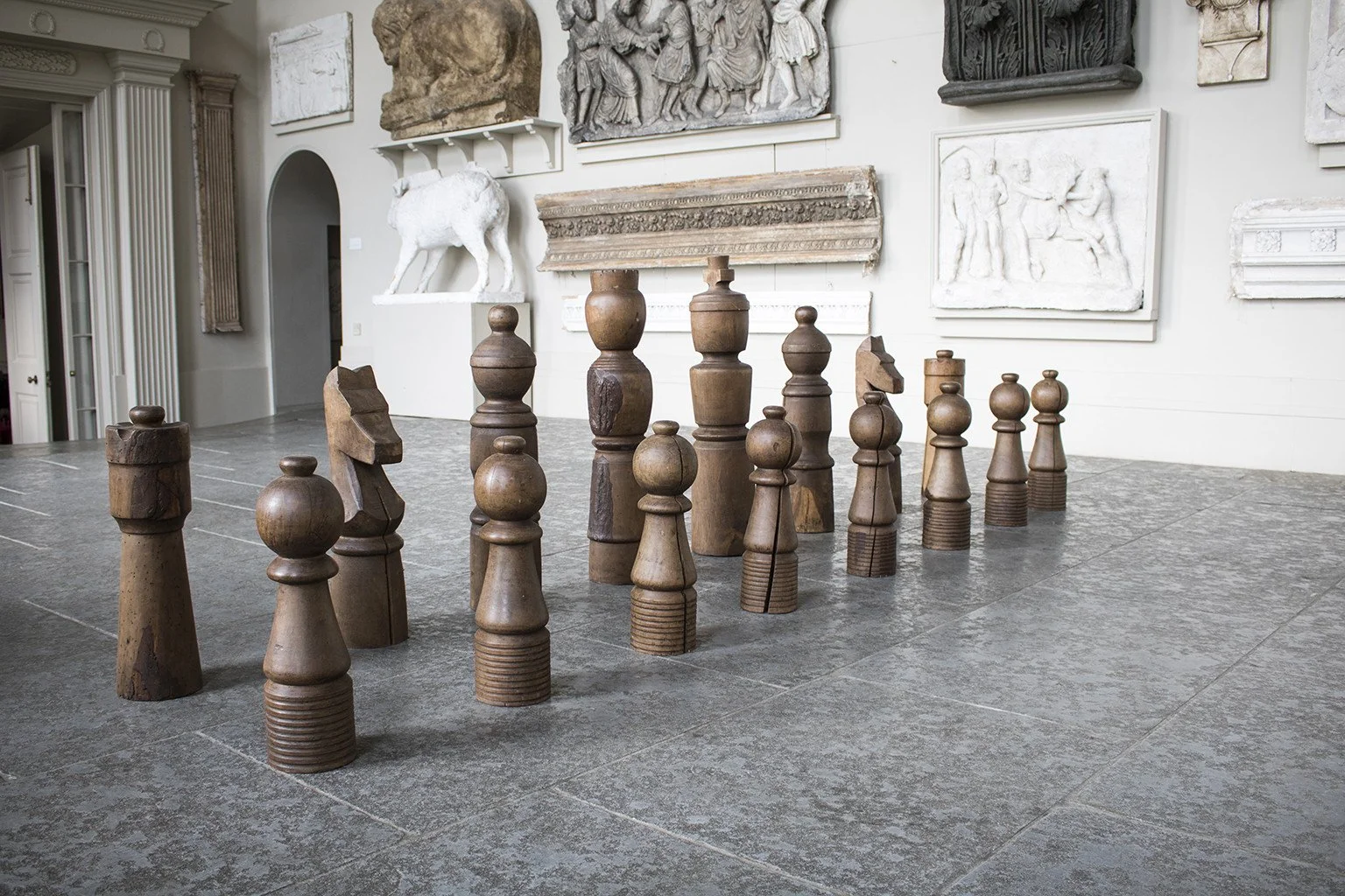 LargeChessSet4_6cb25d29-45bc-4a9f-9a2b-f18dc9c19b8e_2048x2048.jpg