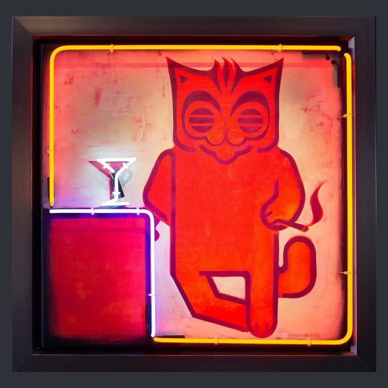 At_the_cocktail_bar_2_768x768.jpg