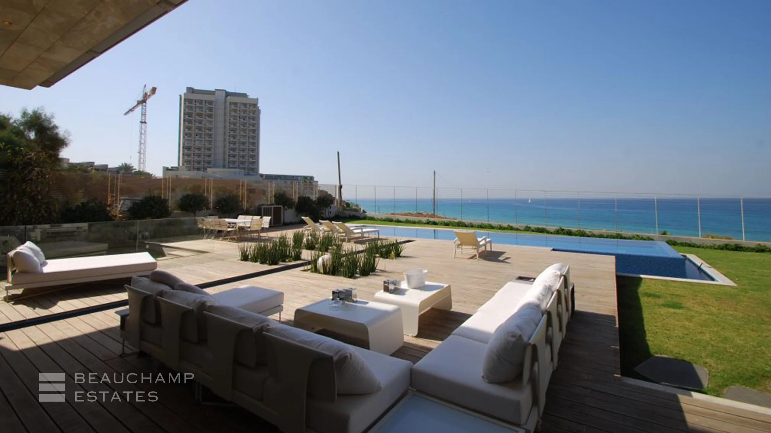 sea-view-villa-herzliya-pituach-ilb0008-03.1415.jpg